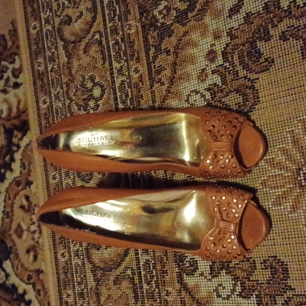 Michael Kors heels 👠 😍 8 1/2M